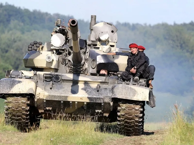 Řízení obrněného bojového tanku T-55
