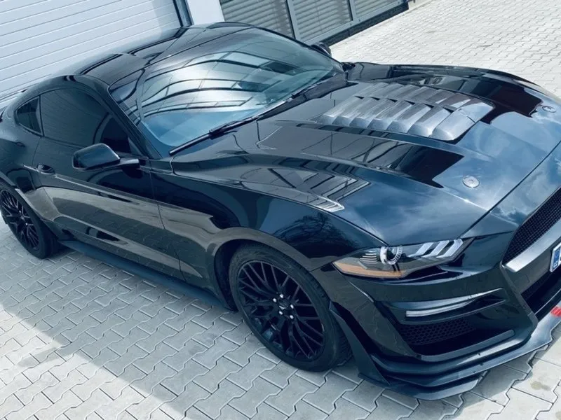 Ford Mustang GT 5.0 SHELBY – legendární jízda s osmiválcem
