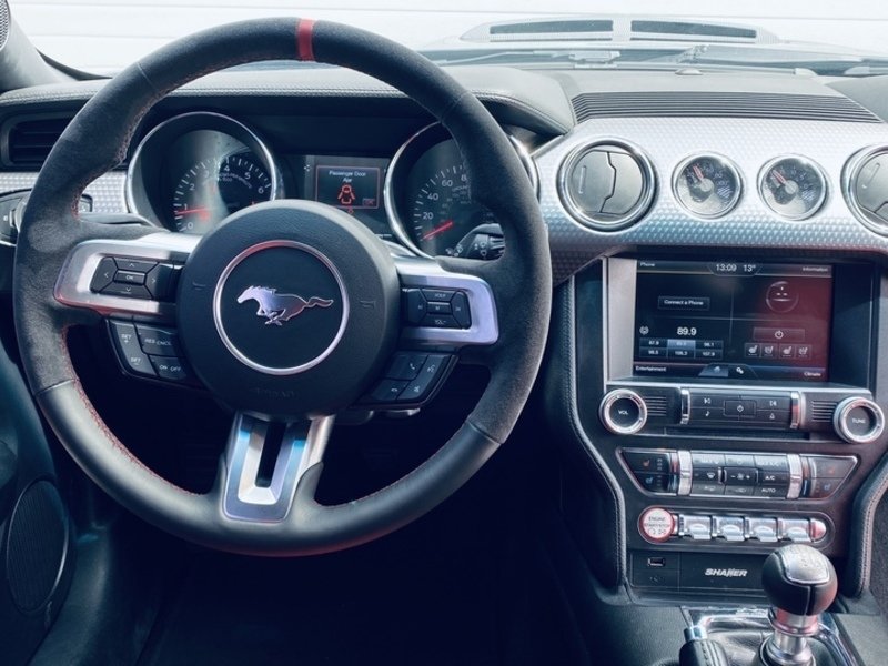 Ford Mustang GT 5.0 SHELBY – legendární jízda s osmiválcem