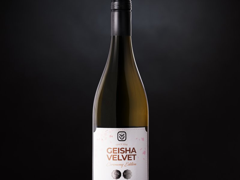 Nealkoholický šumivý nápoj Geisha Velvet