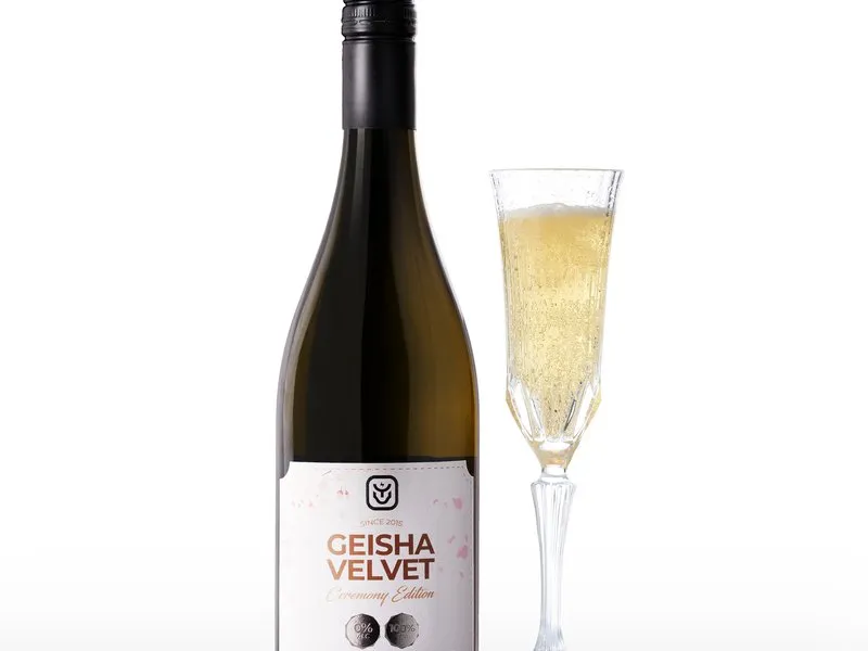 Nealkoholický šumivý nápoj Geisha Velvet