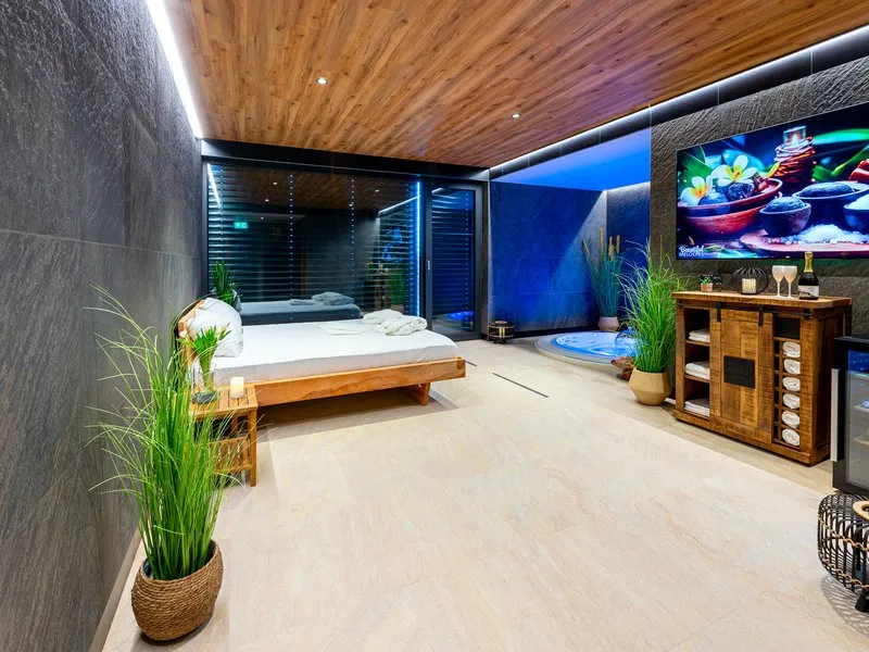 Privátní wellness pro 2 osoby v hotelu Nobilis + láhev prosecca