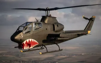 Let legendárním vrtulníkem AH-1 Cobra – dárek a zážitek