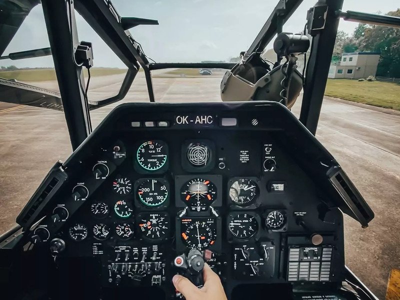 Let legendárním vrtulníkem AH-1 Cobra