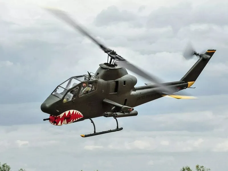 Let legendárním vrtulníkem AH-1 Cobra