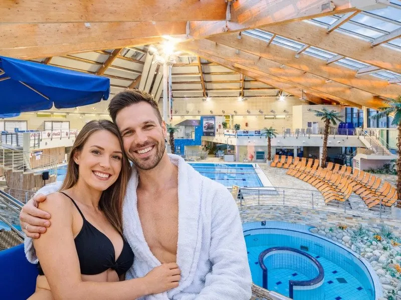 Večerní vstup do Aquapalace Praha se saunovým světem a masáží