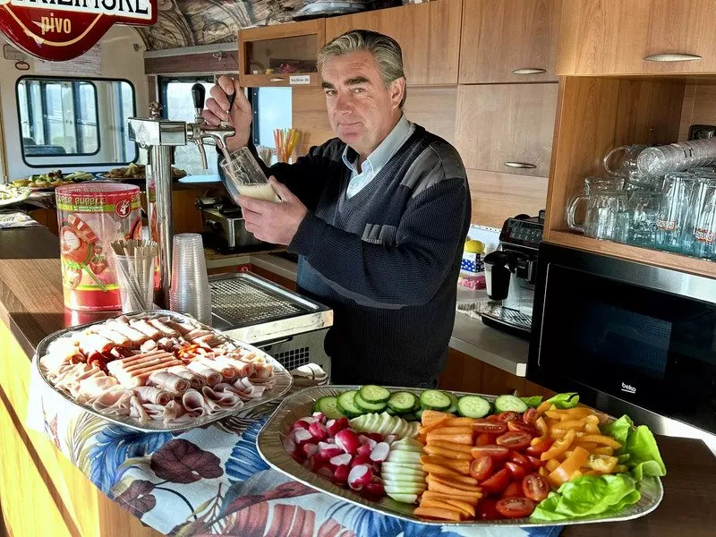 Soukromá jízda motoráčkem z Děčína na Šenovku