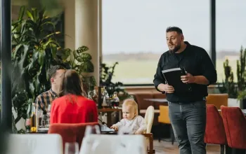 Degustační menu a let vrtulníkem v MG restauraci