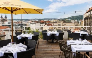 Dárkový voucher do rooftop restaurace v centru Prahy