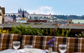 Dárkový voucher do rooftop restaurace v centru Prahy