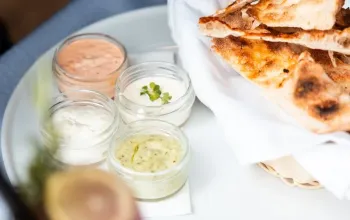 Romantické aperitivo s koktejlem v restauraci Zlatý Kohout