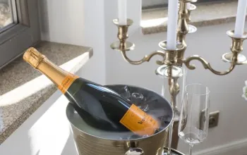 Romantická noc na zámku se snídaní a proseccem