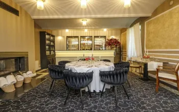 Romantická noc na zámku se snídaní, degustační večeří a proseccem