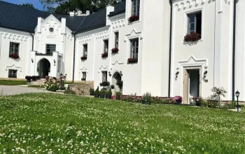 Romantická noc na zámku se snídaní, degustační večeří a proseccem