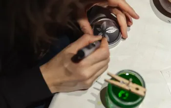 Kreativní kurz: Výroba přírodních svíček + gravírování skla