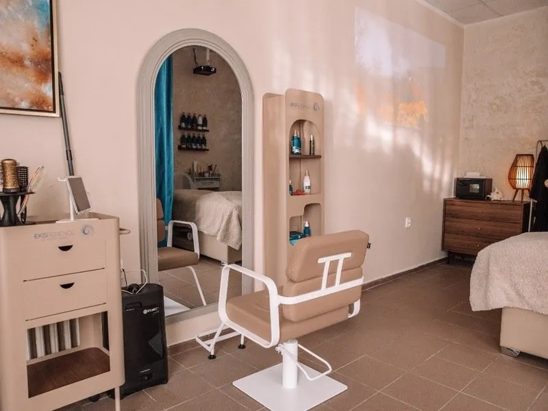 Luxusní Head Spa péče pro zdravou pokožku hlavy a krásné vlasy