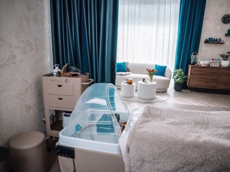 Luxusní Head Spa péče pro zdravou pokožku hlavy a krásné vlasy