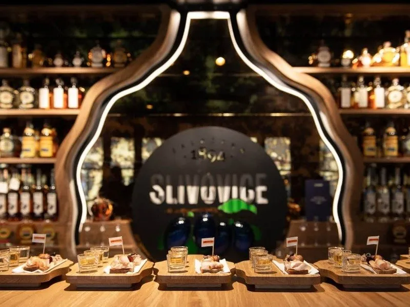 Interaktivní cesta světem slivovice s 5D zážitkem a degustací
