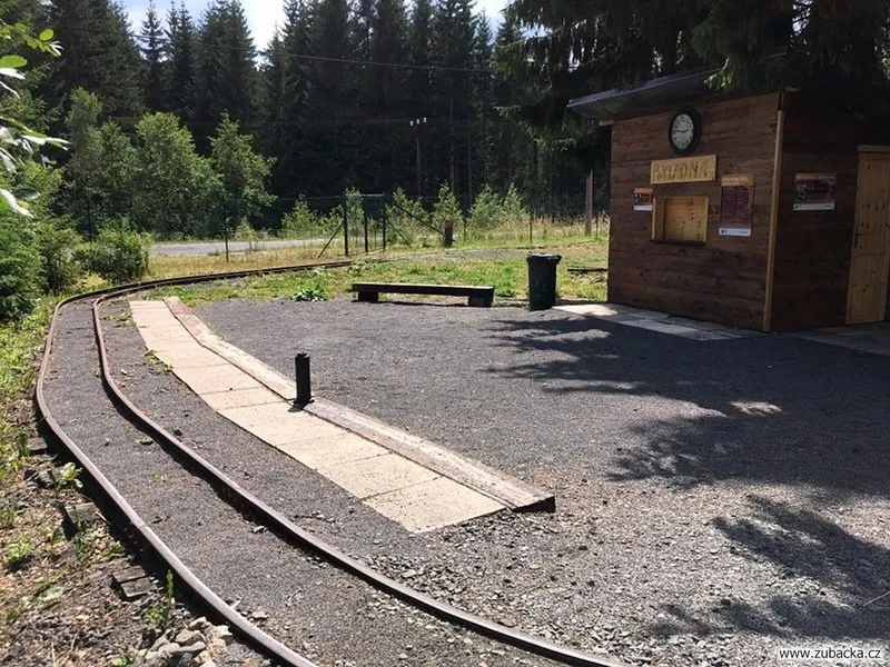Zažijte nejstrmější železnici v Česku během jediného dne