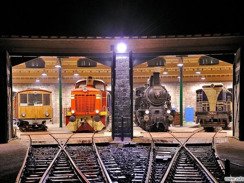 Zažijte nejstrmější železnici v Česku během jediného dne
