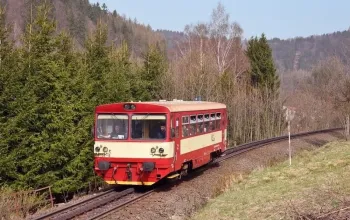 Zažijte nejstrmější železnici v Česku během jediného dne