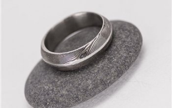 KREDUM® Hynek Kalista Pánský kovaný prsten Damasteel Steel Line - velikost 69 - KS1010-69