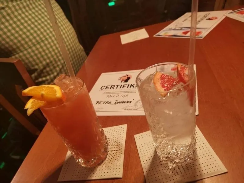 Barmanský kurz