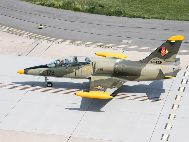 Let stíhačkou L-39 Albatros
