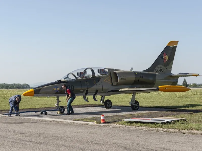 Let stíhačkou L-39 Albatros