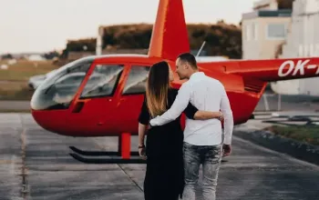Romantický let vrtulníkem pro 2 – dárek a zážitek