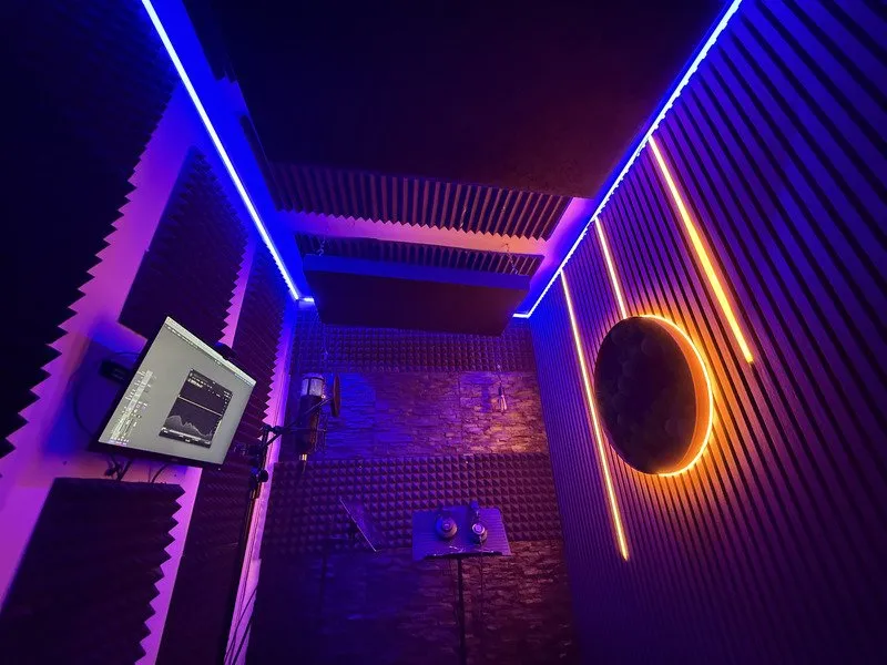 Nahrajte si vlastní podcast v profesionálním studiu