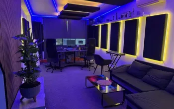 Nahrajte si vlastní podcast v profesionálním studiu