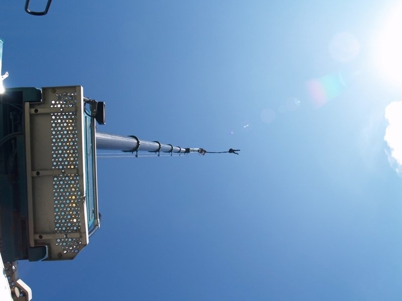 Bungee jumping až 110 metrů z jeřábu