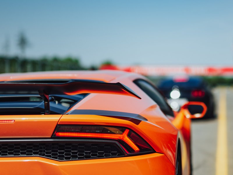 Zažijte Lamborghini Huracán na uzavřeném polygonu Autodromu Most