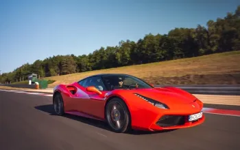 Zažijte Ferrari 488 GTB na uzavřeném polygonu Autodromu Most – dárek a zážitek