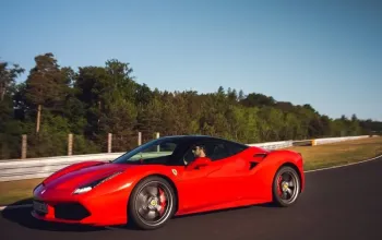 Zažijte Ferrari 488 GTB na uzavřeném polygonu Autodromu Most