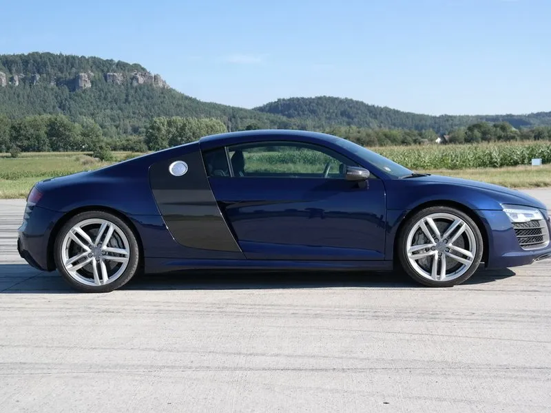 Jízda v Audi R8 na Masarykově okruhu