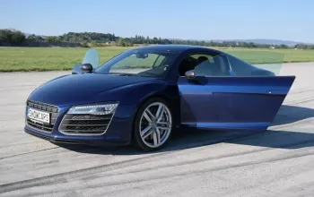 Jízda v Audi R8 na okruhu Autodrom Most – dárek a zážitek