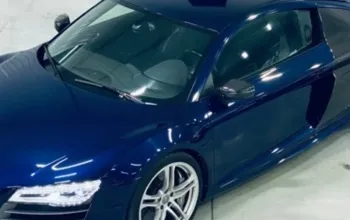 Jízda v Audi R8 na okruhu Autodrom Most
