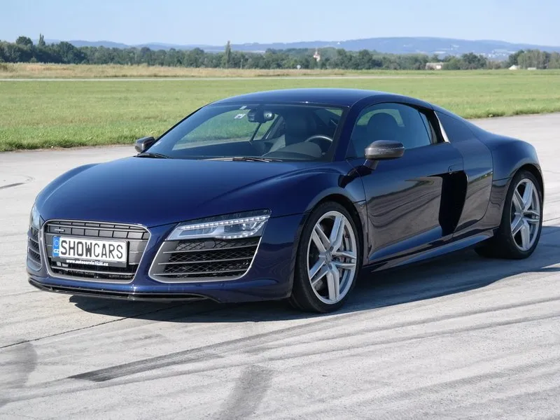 Jízda v Audi R8 na okruhu Autodrom Most
