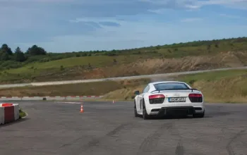 Zažijte Audi R8 na uzavřeném polygonu Autodromu Most