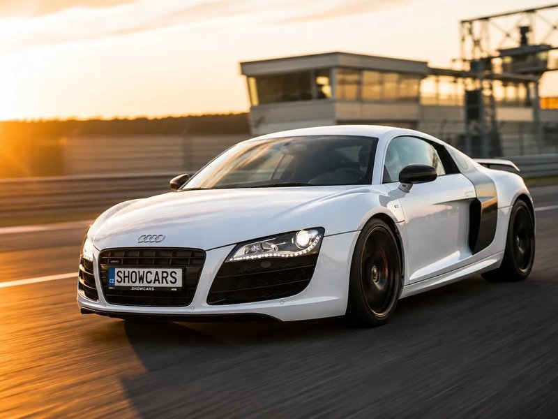 Zažijte Audi R8 na uzavřeném polygonu Autodromu Most