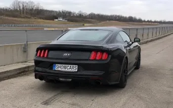 Zažijte legendární Ford Mustang Shelby na polygonu Autodromu Most