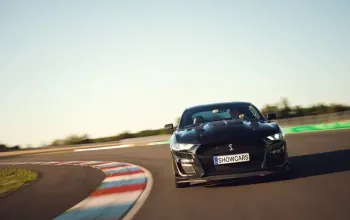 Zažijte legendární Ford Mustang Shelby na polygonu Autodromu Most