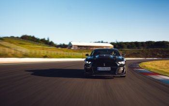 Zažijte legendární Ford Mustang Shelby na polygonu Autodromu Most