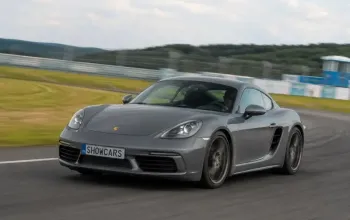 Zažijte Porsche 718 Cayman na polygonu Autodromu Most Zažijte Porsche 718 Cayman na polygonu Autodromu Most – dárek a zážitek