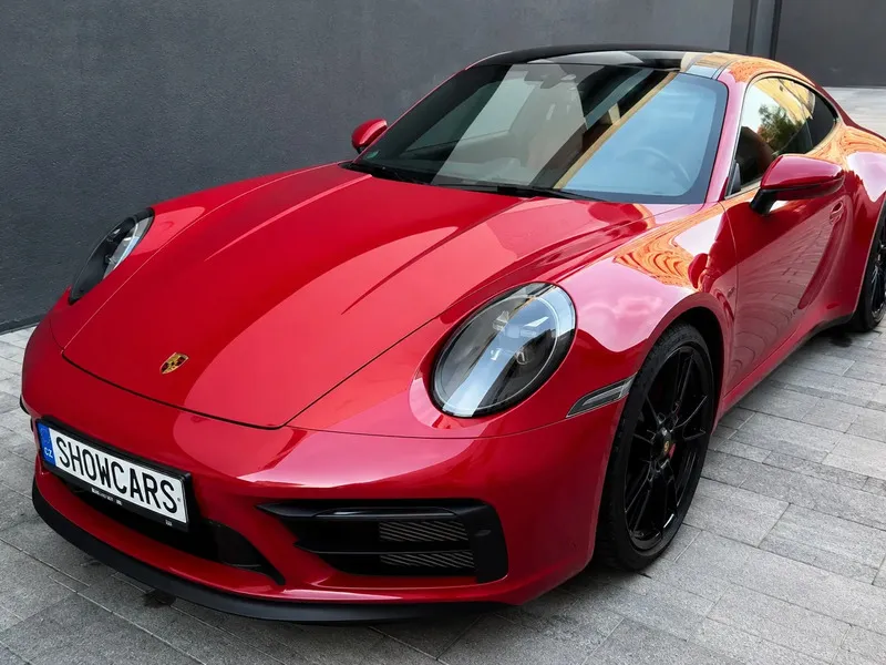 Zažijte legendární Porsche 911 na Masarykově okruhu