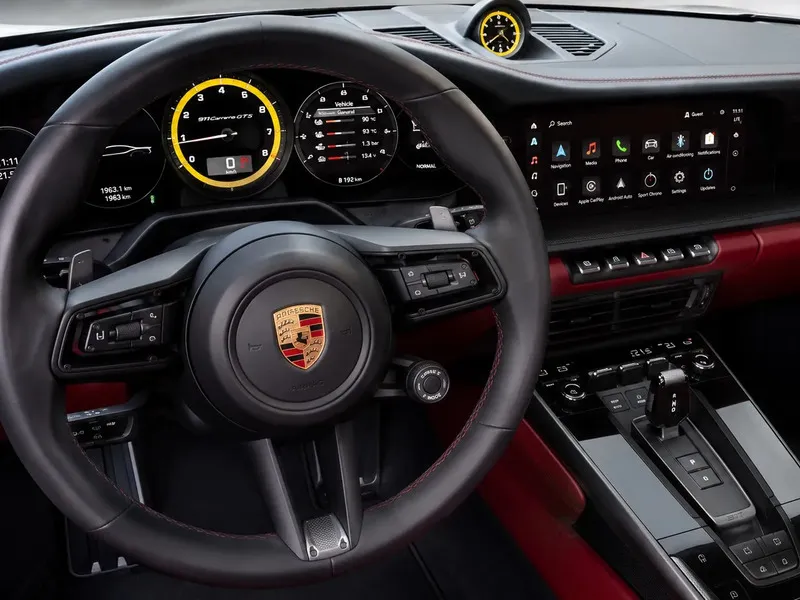 Zažijte legendární Porsche 911 na Masarykově okruhu
