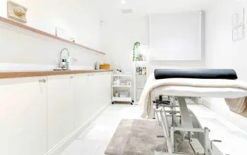 Moderní péče pro zpevnění pokožky a podporu lymfatického systému