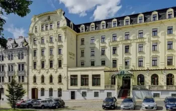 Moderní péče pro zpevnění pokožky a podporu lymfatického systému
